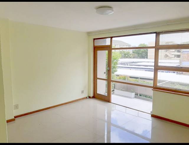 2 bed property to rent in ROSEBANK